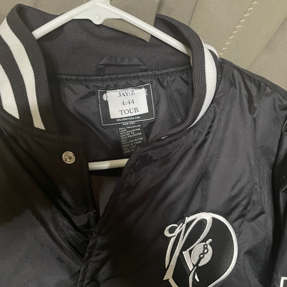 Jay Z 4:44 Tour Reasonable Doubt Jacket perfect condition official logo and Flag - Picture 2 of 4
